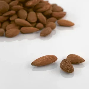 Rauchmandeln mit Salz